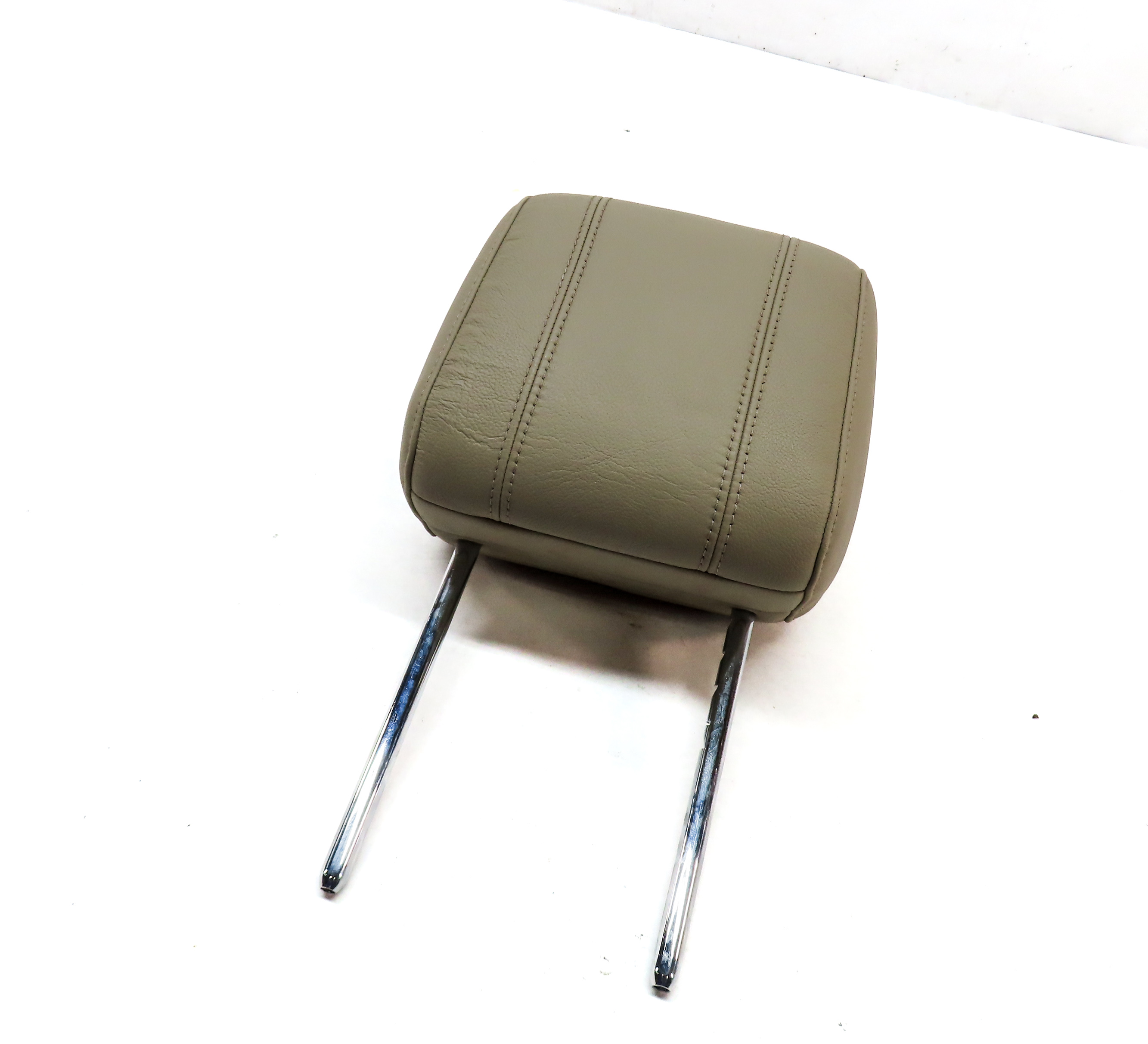 14-17 RANGE ROVER SPORT L494 FRONT LEFT DRIVER SEAT HEADREST (BEIGE) — exact item pictured